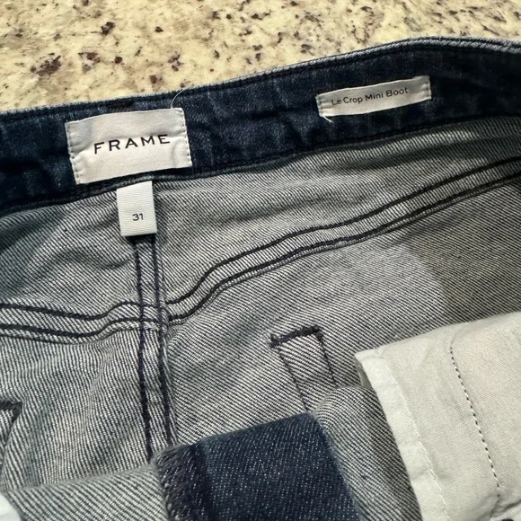 Frame Le Crop Mini Boot Jeans - Picture 1 of 7